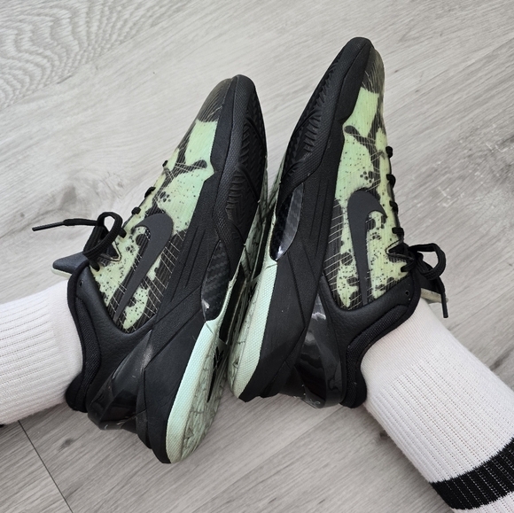 Nike | Kobe 7 System 'Mint Poison Dart Frog' sporty low-top sneakers | WMS 6.5 - Picture 11 of 14